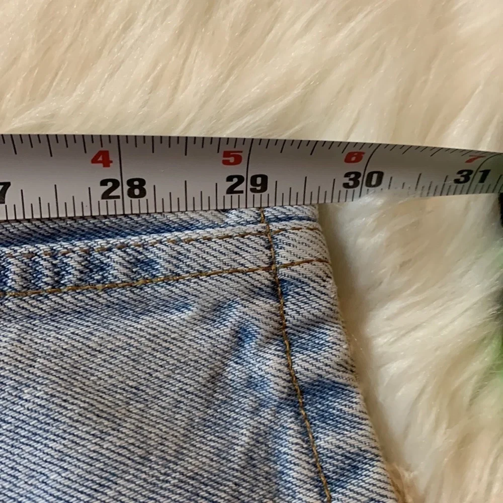 Vintage Levi’s 505 Regular fit straight leg denim jeans 40 x 30